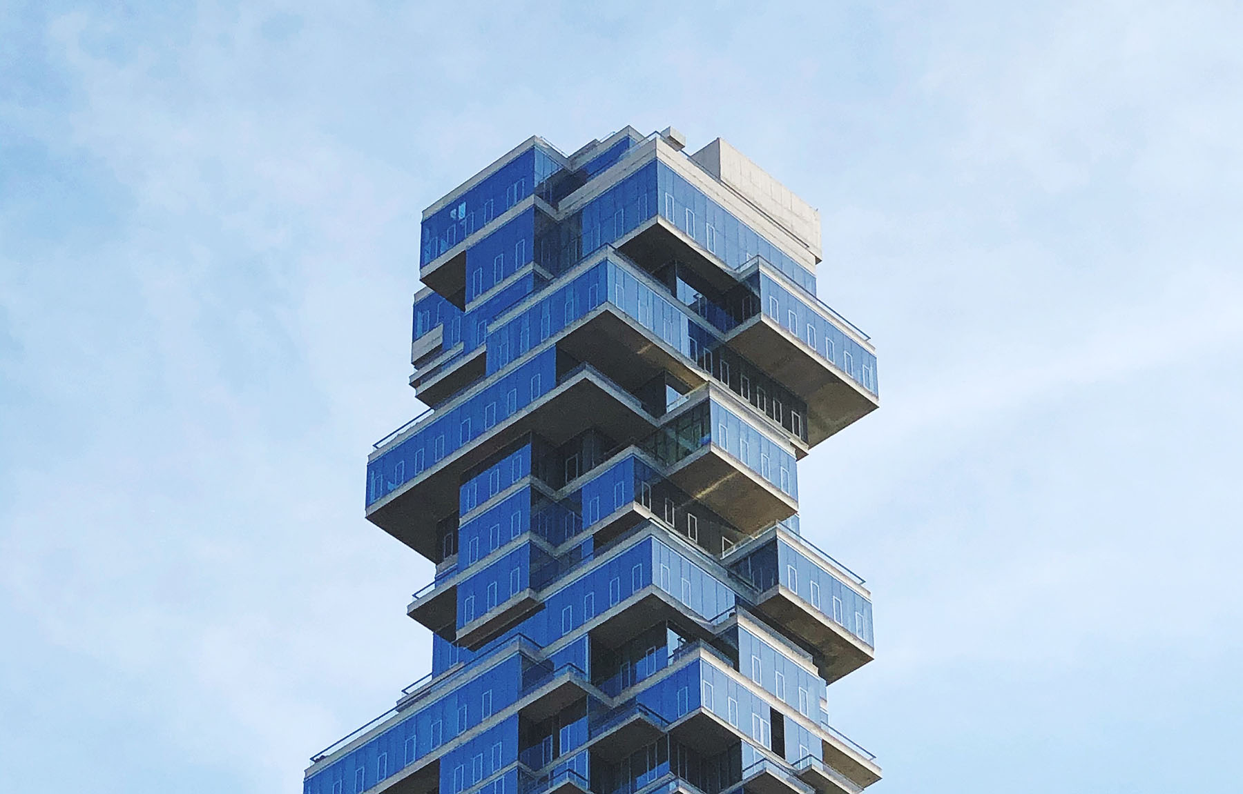 небоскрёб 56 leonard street в нью-йорке